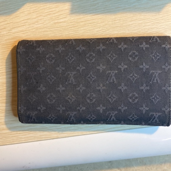 Louis Vuitton Vintage Black Denim Minilin Wallet - Picture 2 of 13